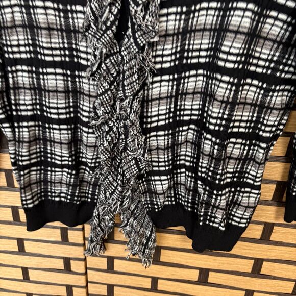Ellen Tracy Black And White Cardigan Size Small‎ - Picture 4 of 7